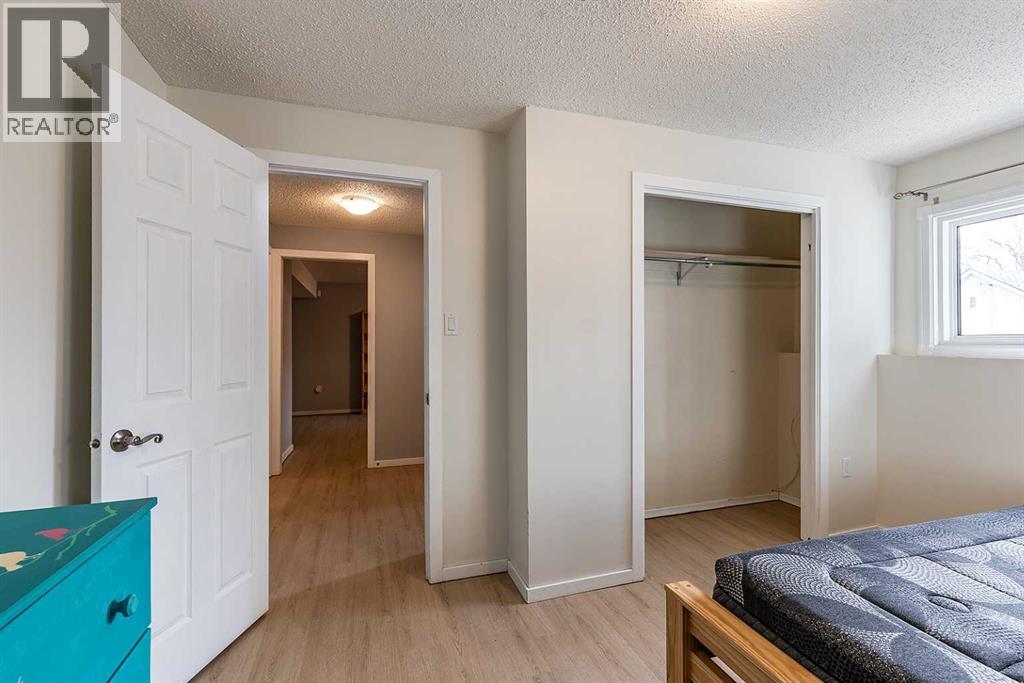 261 5 Street Nw, Medicine Hat, Alberta  T1A 7X9 - Photo 27 - A2294752