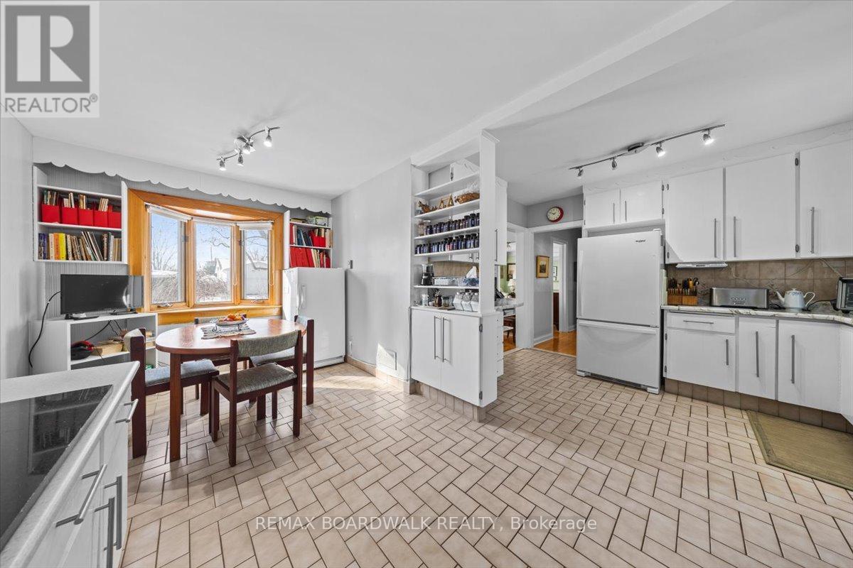 961 Kingsmere Avenue, Ottawa, Ontario  K2A 3K3 - Photo 16 - X13073194