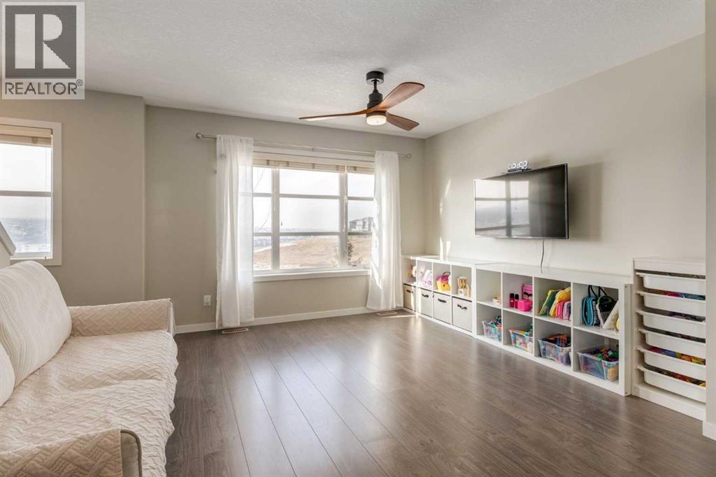 905 Evansridge Park NW, Calgary, Alberta  T3P 0N7 - Photo 9 - A2302042