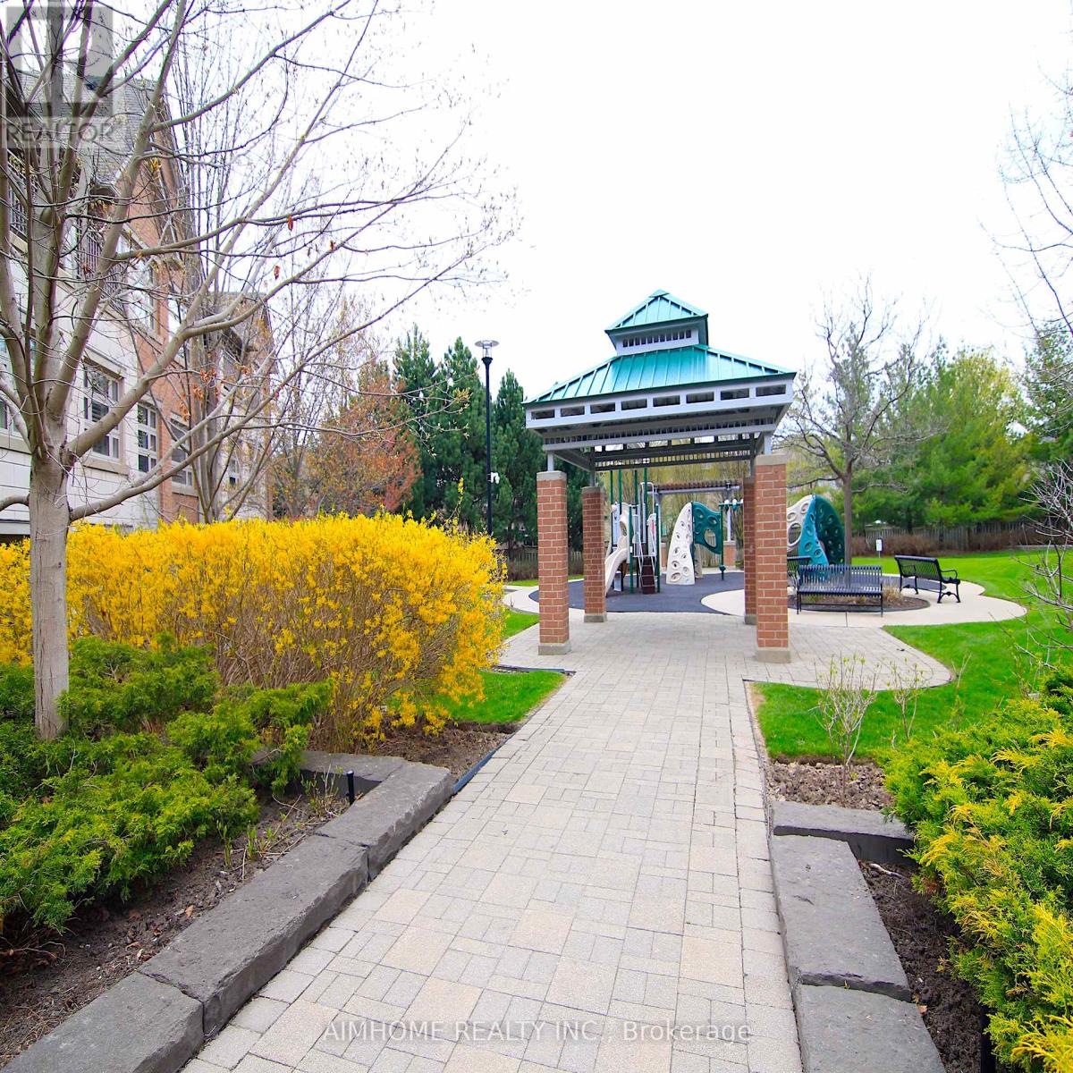27 - 2460 Prince Michael Drive, Oakville, Ontario  L6H 0G8 - Photo 22 - W13062082