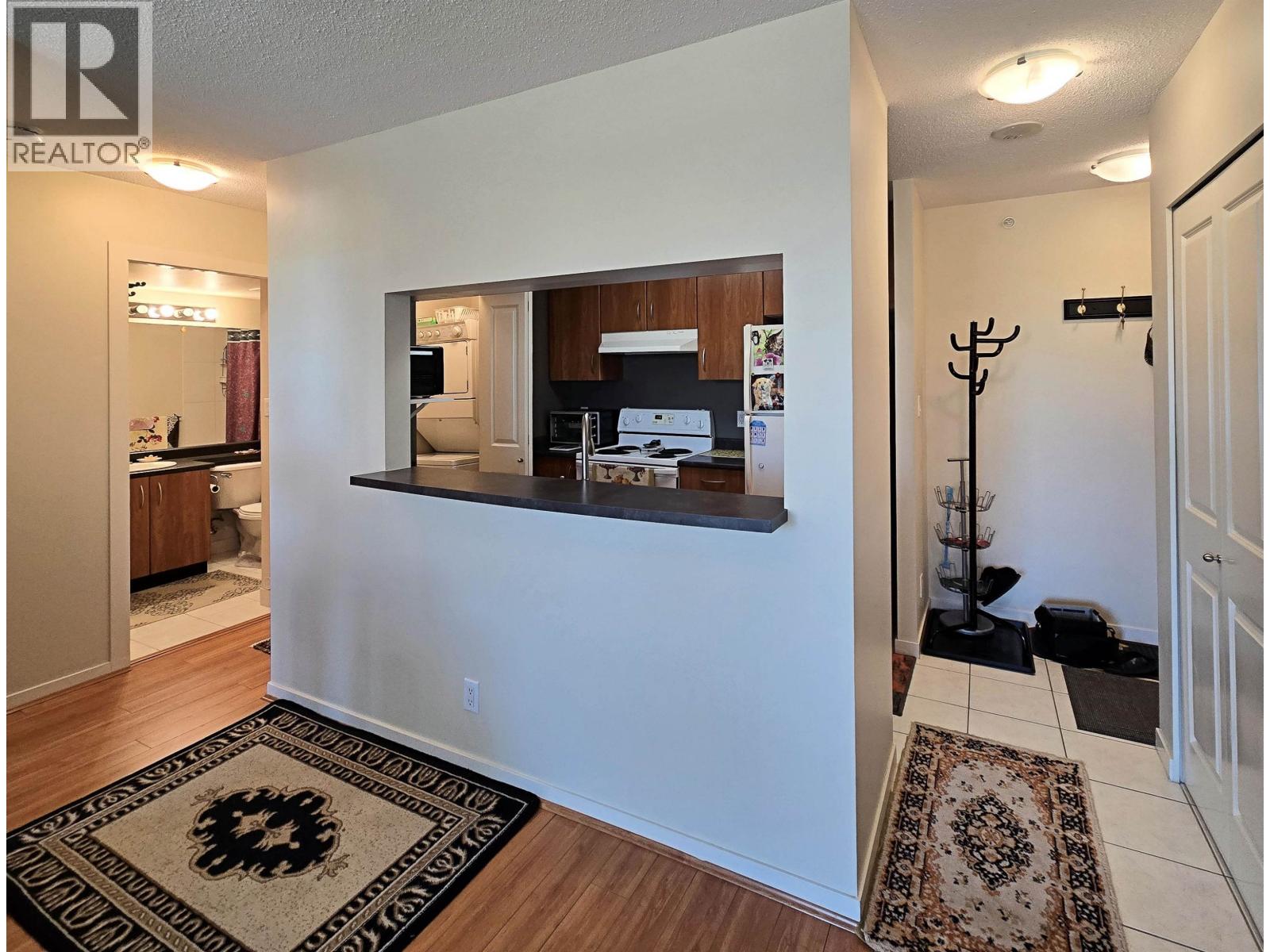 810 3663 Crowley Drive, Vancouver, British Columbia  V5R 6H4 - Photo 8 - R3118389
