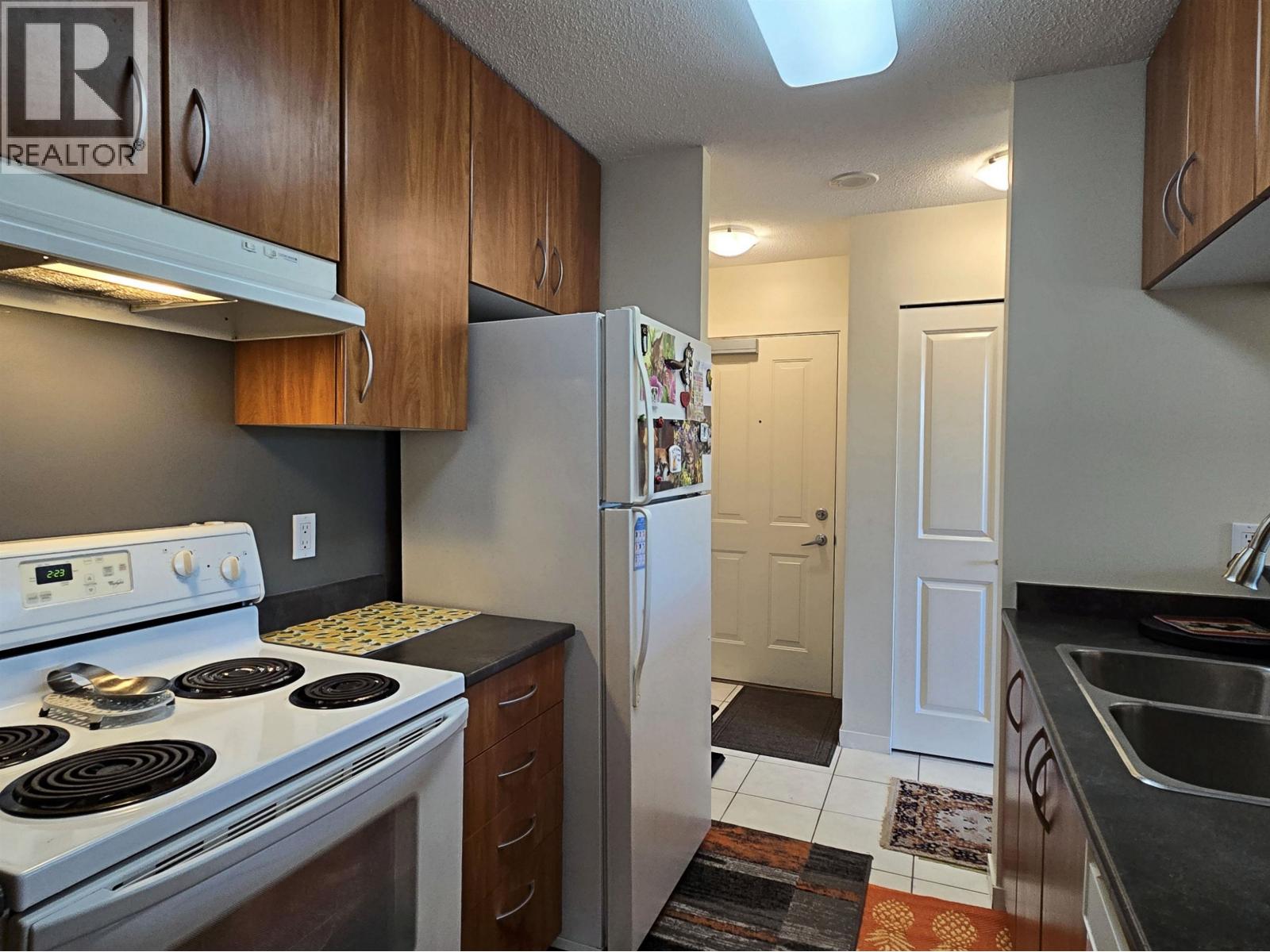 810 3663 Crowley Drive, Vancouver, British Columbia  V5R 6H4 - Photo 12 - R3118389