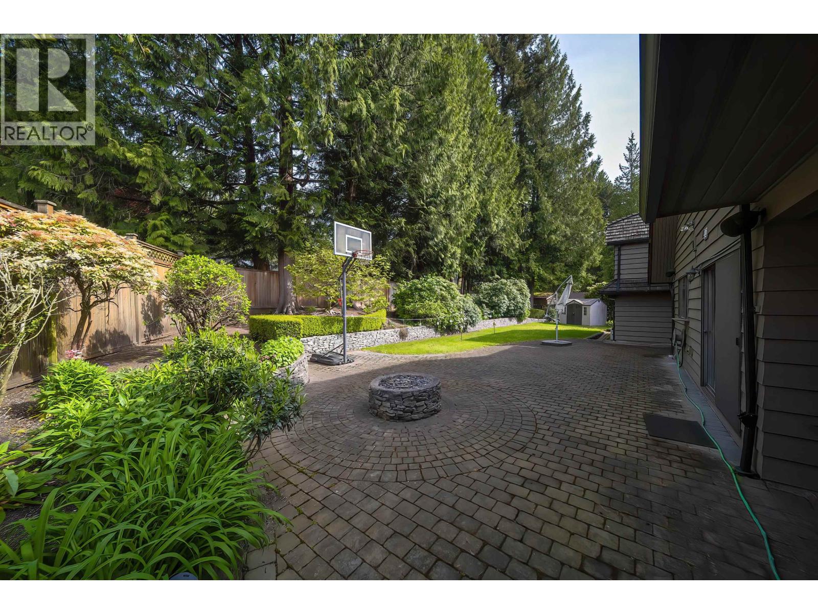435 Inglewood Avenue, Vancouver, British Columbia  V7T 1X2 - Photo 6 - R3118547