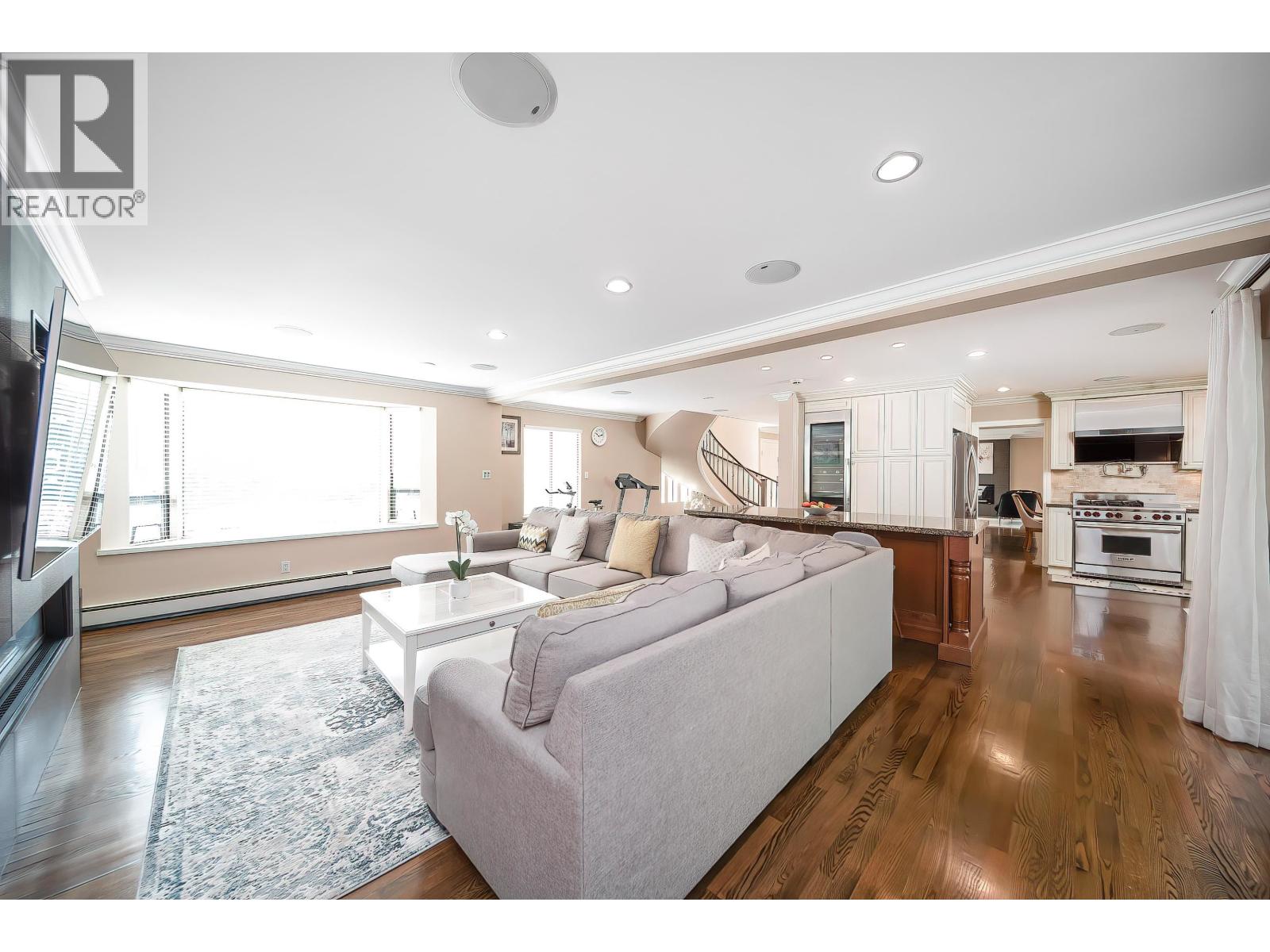 435 Inglewood Avenue, Vancouver, British Columbia  V7T 1X2 - Photo 13 - R3118547