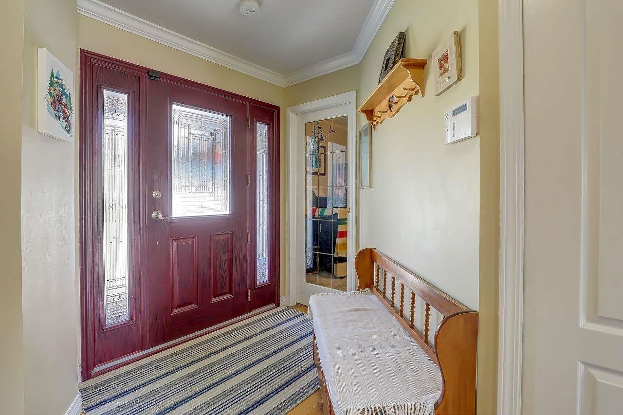 7852 167a Street, Surrey, British Columbia  V4N 0L9 - Photo 3 - R3117931