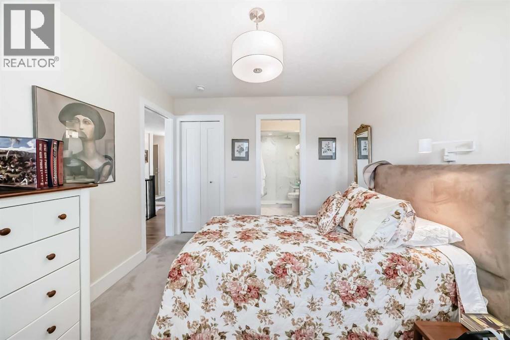 16 Vandoos Gardens NW, Calgary, Alberta  T3A 4W4 - Photo 18 - A2306966