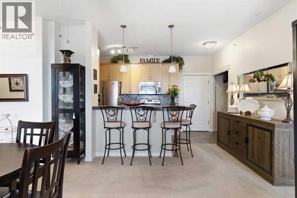 305, 37 Prestwick Drive SE, Calgary, Alberta  T2Z 4Z2 - Photo 10 - A2289602