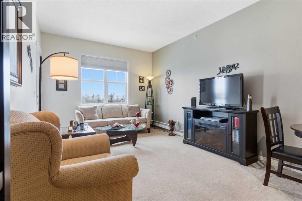305, 37 Prestwick Drive SE, Calgary, Alberta  T2Z 4Z2 - Photo 12 - A2289602
