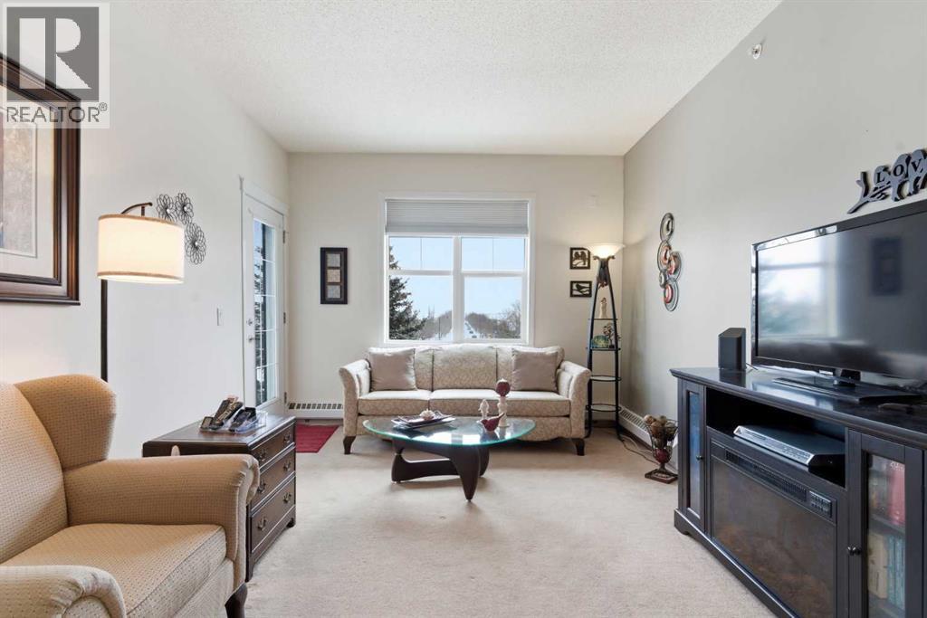 305, 37 Prestwick Drive SE, Calgary, Alberta  T2Z 4Z2 - Photo 14 - A2289602