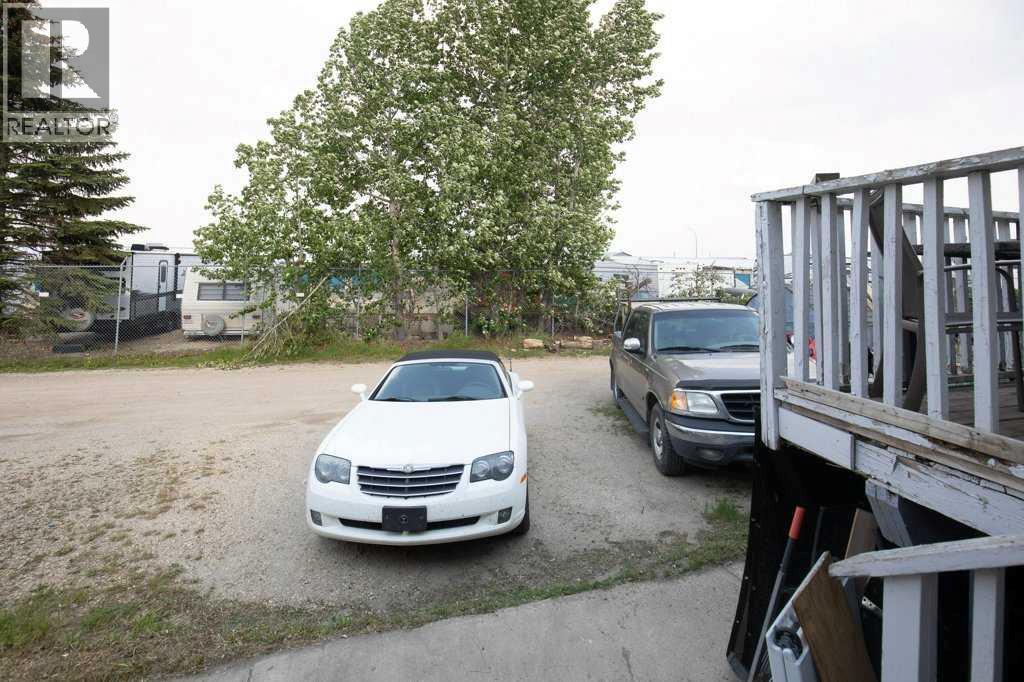 45 Hangingstone Drive, Lacombe, Alberta  T4L 1P9 - Photo 6 - A2306459