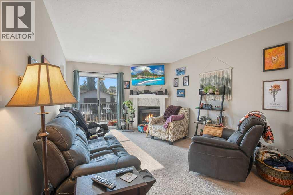 45 Hangingstone Drive, Lacombe, Alberta  T4L 1P9 - Photo 12 - A2306459