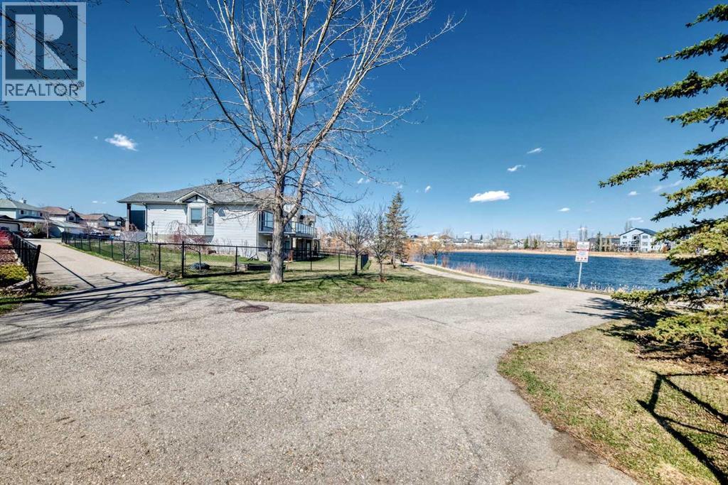 112 West Creek Glen, Chestermere, Alberta  T1X 1P9 - Photo 45 - A2305395