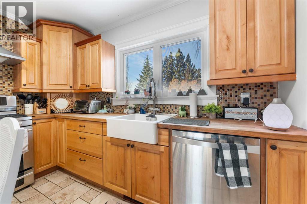 313 Ross Avenue, Cochrane, Alberta  T4C 1C9 - Photo 6 - A2276140