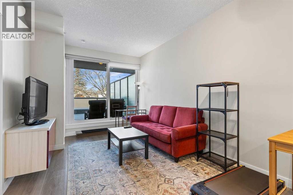 209, 301 10 Street NW, Calgary, Alberta  T2N 1V5 - Photo 4 - A2299630