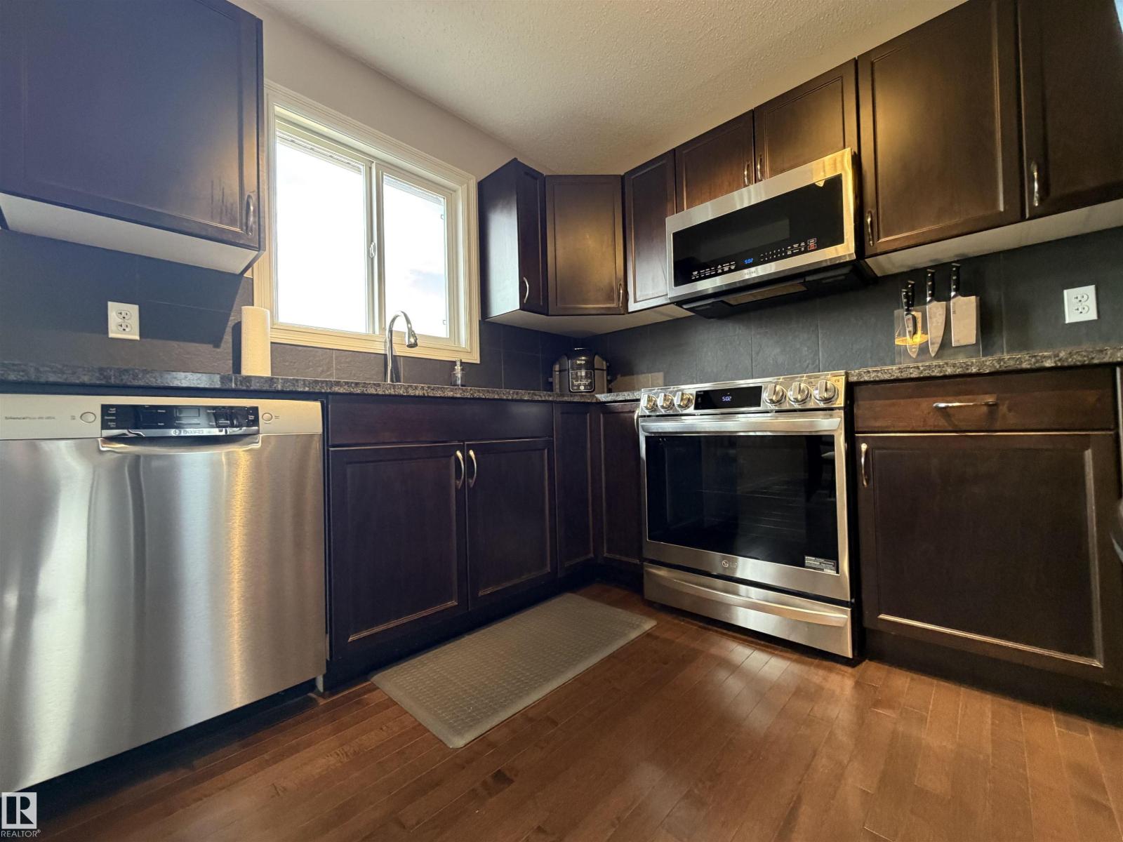 5204 4 Av Sw, Edmonton, Alberta  T6X 0R2 - Photo 11 - E4485381