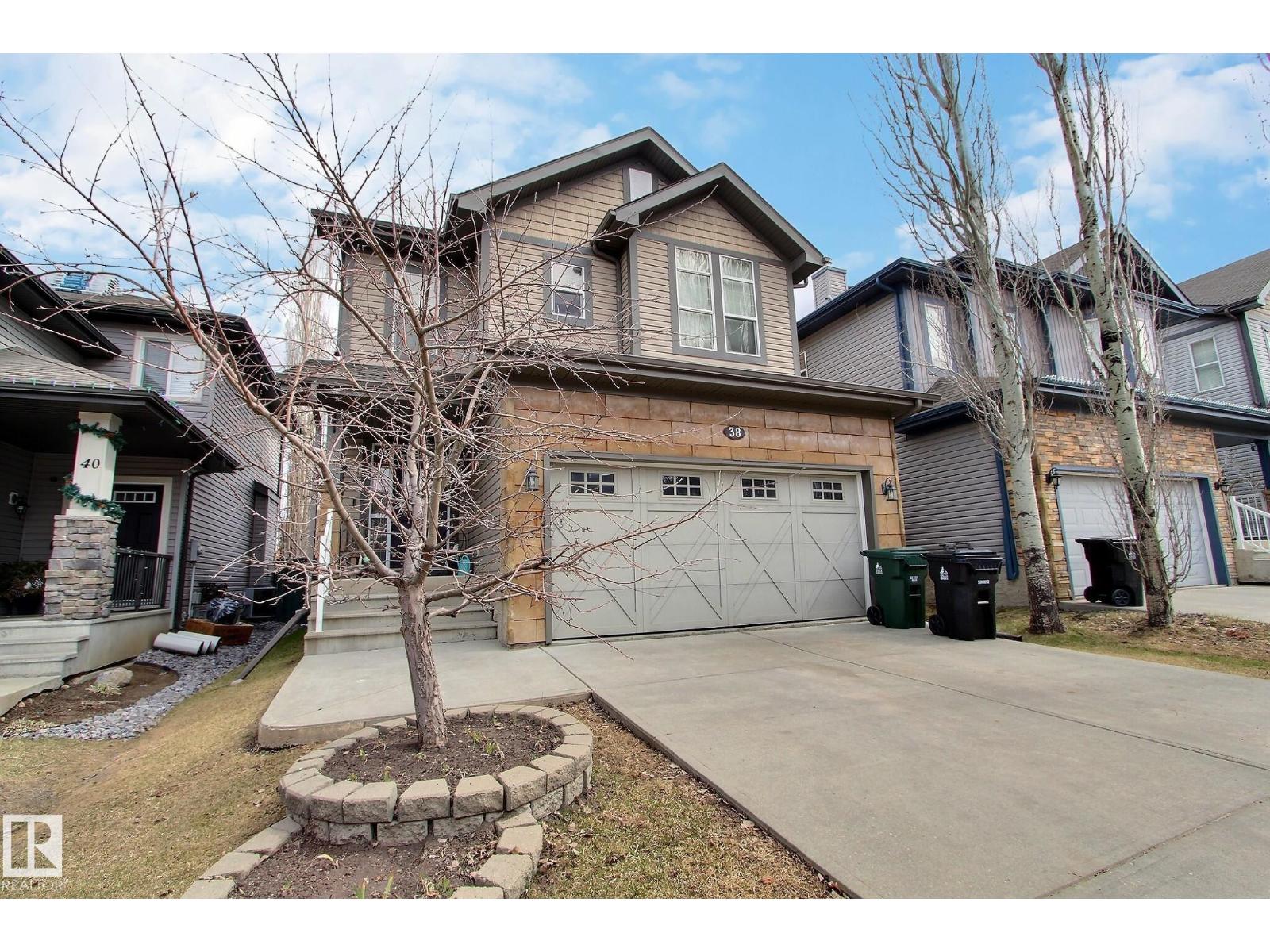 38 Vernon St, Spruce Grove, Alberta  T7X 0B6 - Photo 2 - E4482226