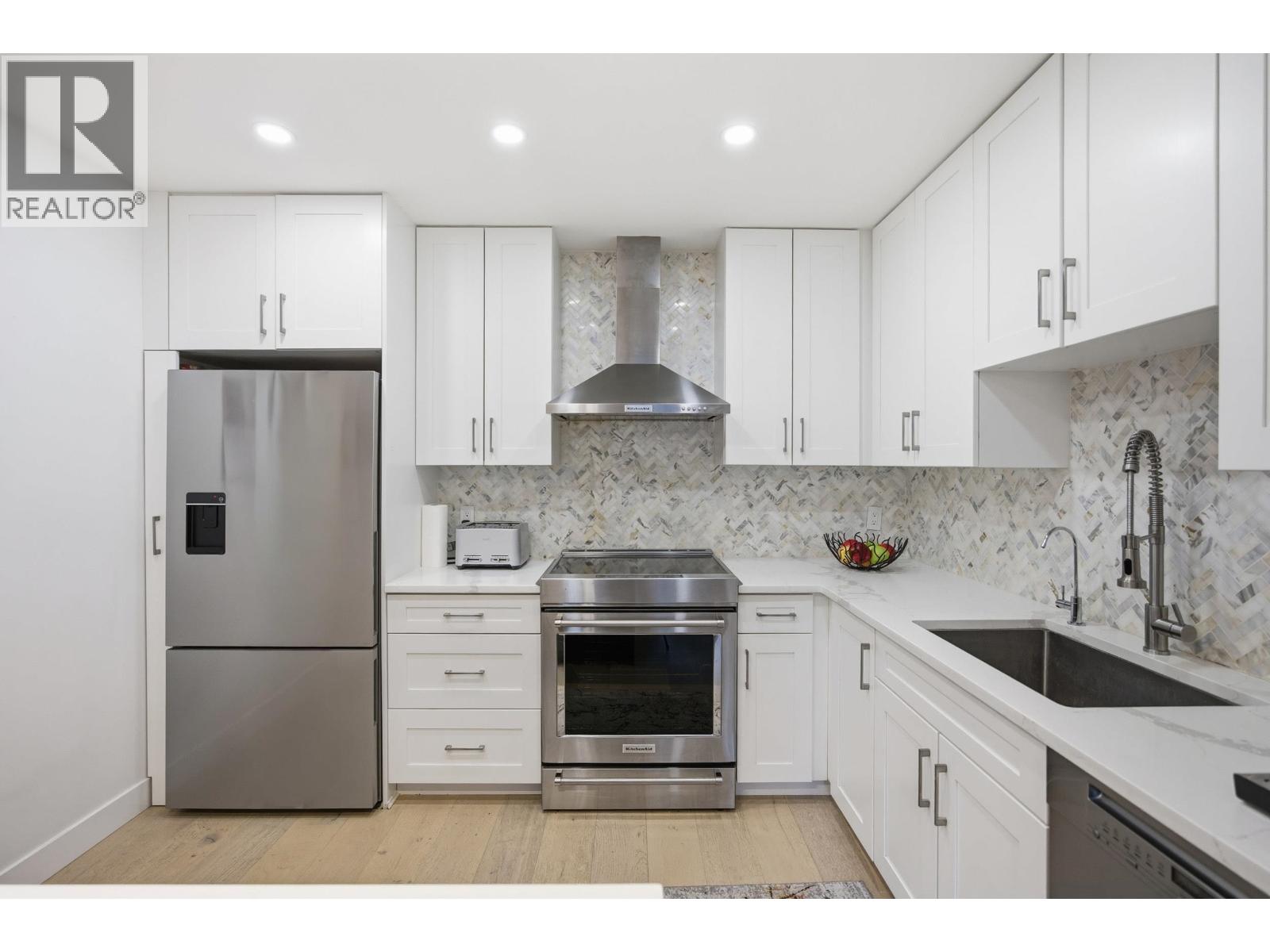 1326 W 7th Avenue, Vancouver, British Columbia  V6H 3W5 - Photo 5 - R3110922