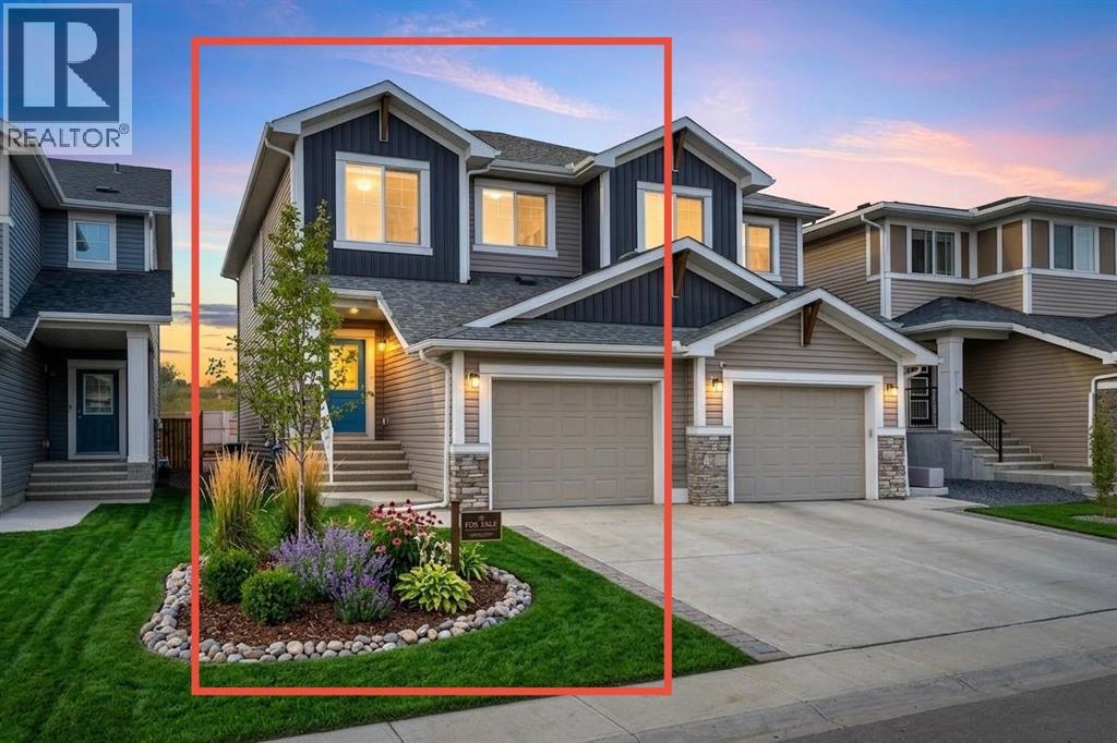 1489 Bayview Point Sw, Airdrie, Alberta  T4B 5K1 - Photo 1 - A2297844