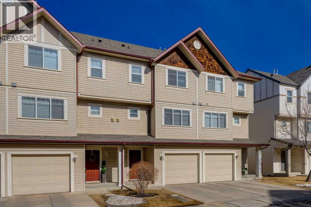 79 Copperfield Court SE, Calgary, Alberta  T2Z 4Z3 - Photo 1 - A2291671