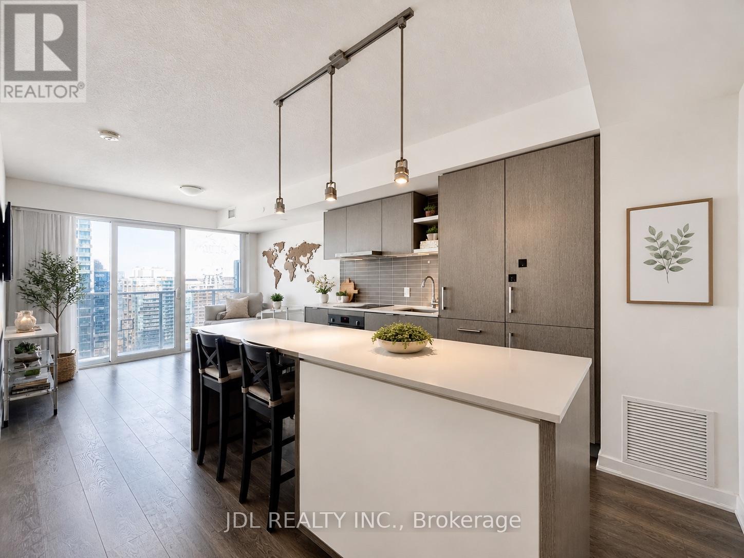 3305 - 88 Harbour Street, Toronto, Ontario  M5J 0C3 - Photo 5 - C13065544