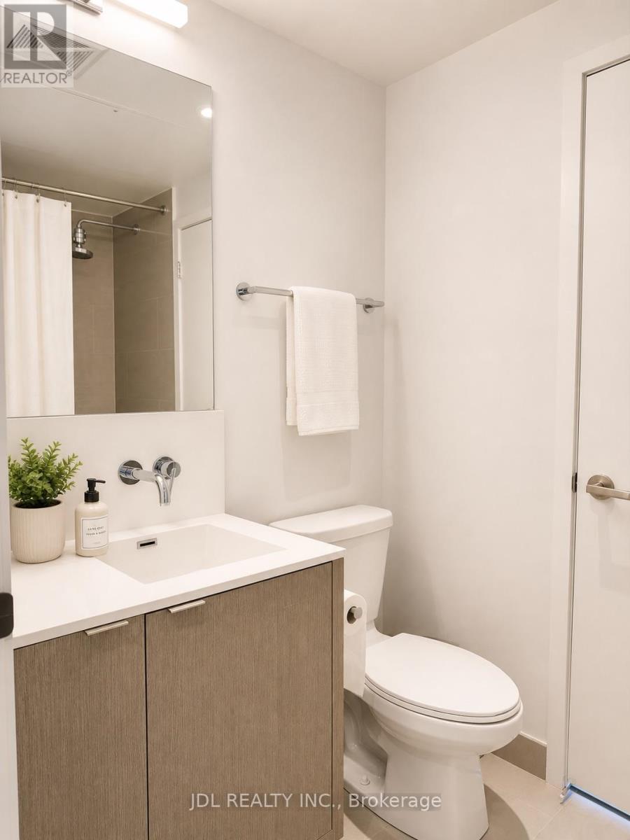 3305 - 88 Harbour Street, Toronto, Ontario  M5J 0C3 - Photo 6 - C13065544