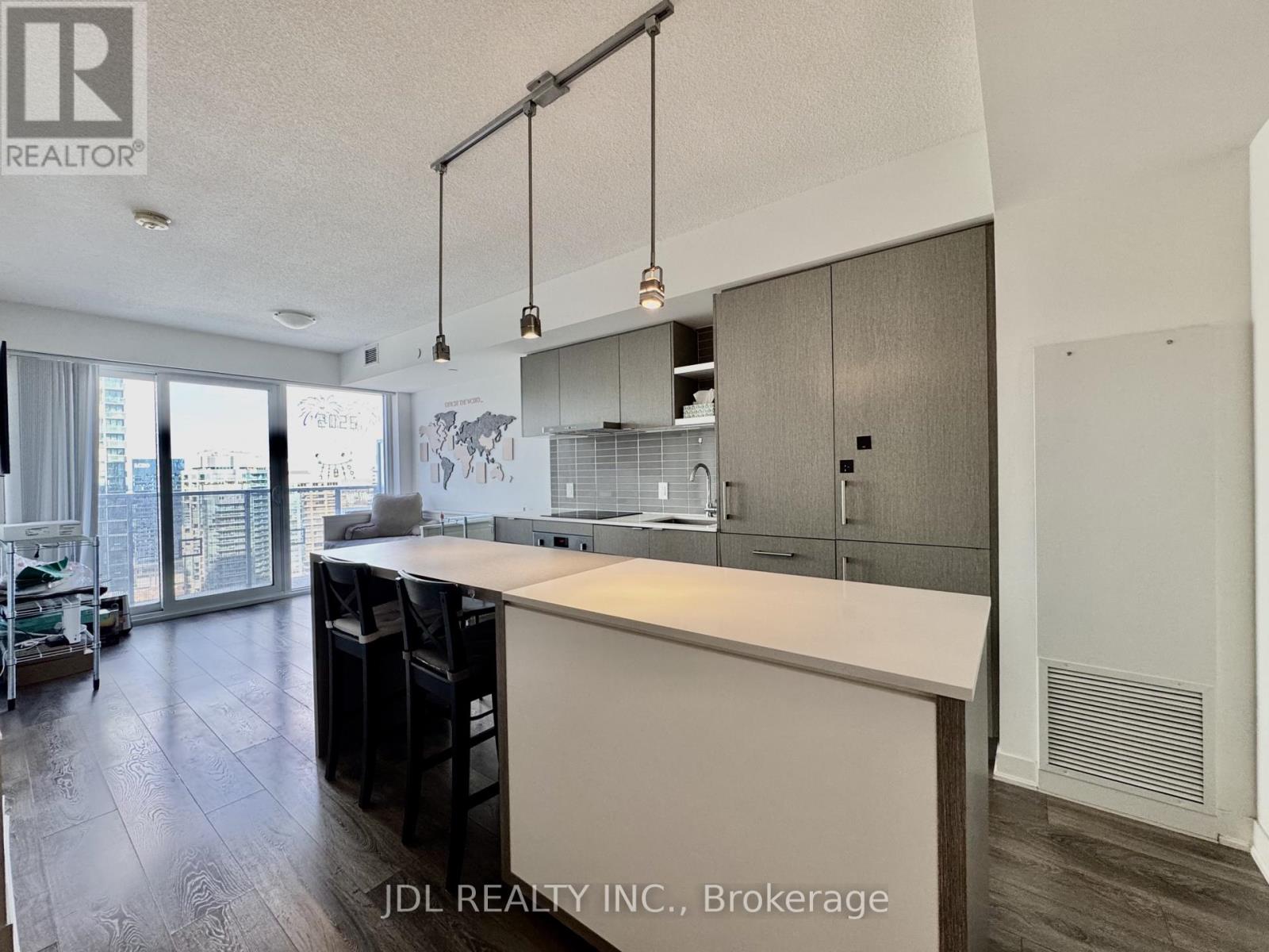 3305 - 88 Harbour Street, Toronto, Ontario  M5J 0C3 - Photo 13 - C13065544