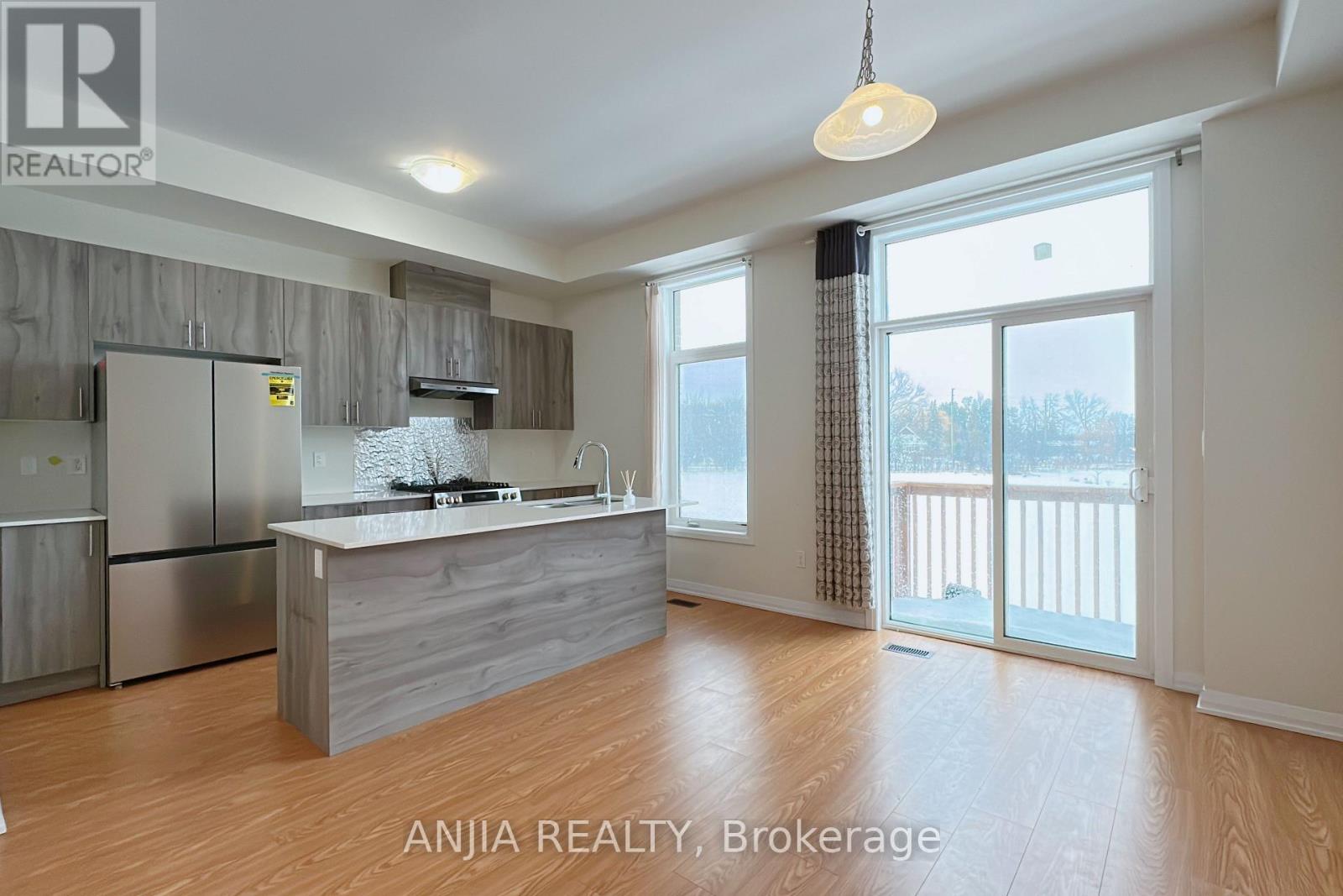 33 MILLMAN LANE, Richmond Hill, Ontario