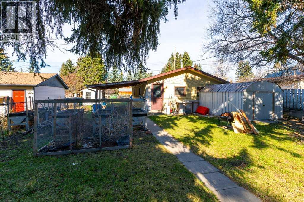 145 Baird Avenue, Cochrane, Alberta  T4C 1C7 - Photo 31 - A2297105