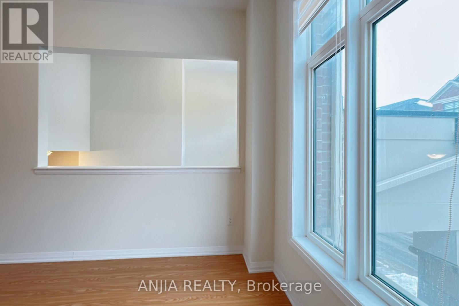 33 Millman Lane, Richmond Hill, Ontario  L4S 1N7 - Photo 4 - N12760370