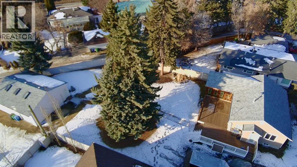 3742 44 Avenue, Red Deer, Alberta  T4N 3H5 - Photo 4 - A2285525