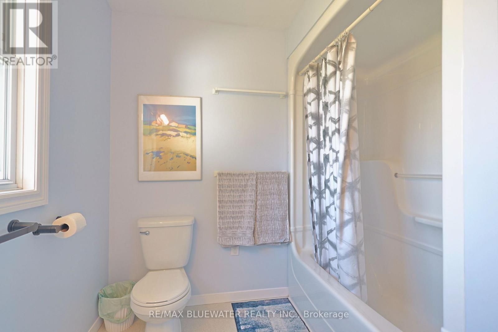 71224 Sandra Street, Bluewater, Ontario  N0M 1N0 - Photo 20 - X13073302