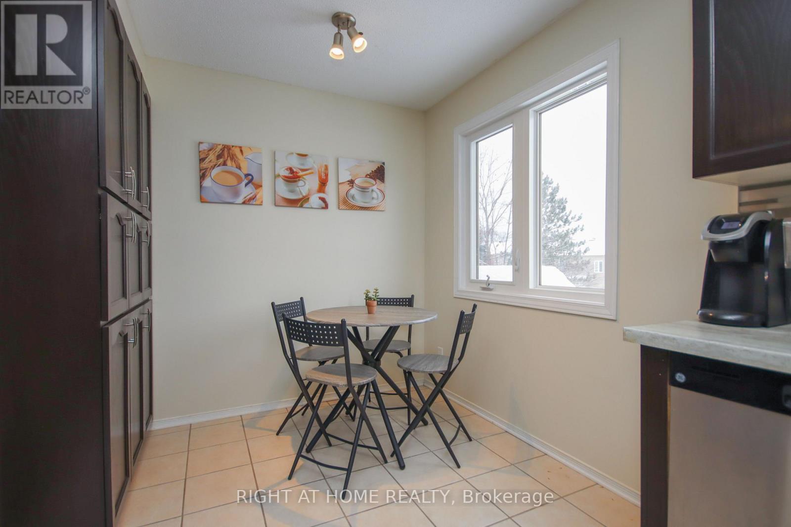 5986 Red Willow Drive, Ottawa, Ontario  K1C 7H9 - Photo 10 - X13073322