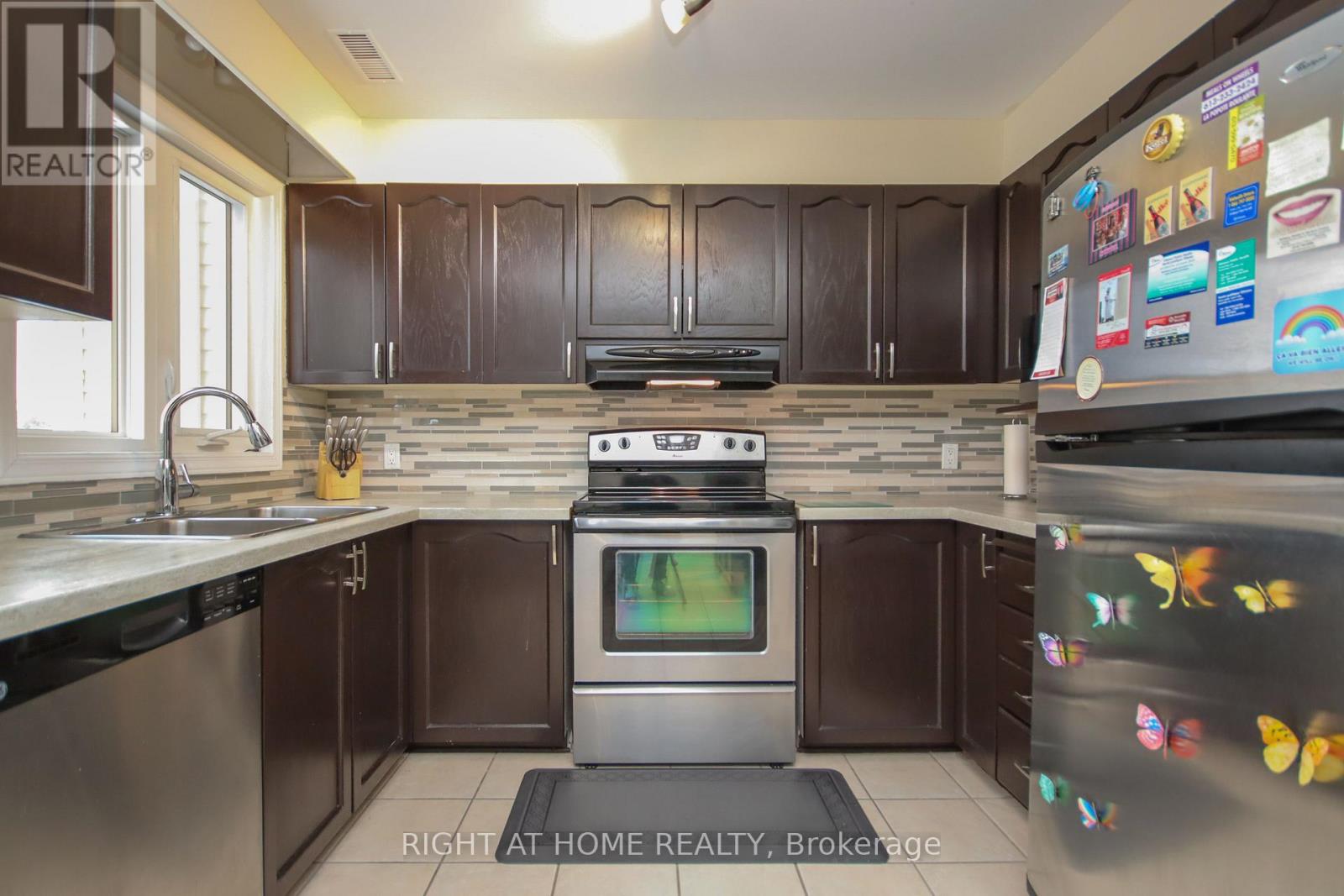 5986 Red Willow Drive, Ottawa, Ontario  K1C 7H9 - Photo 13 - X13073322