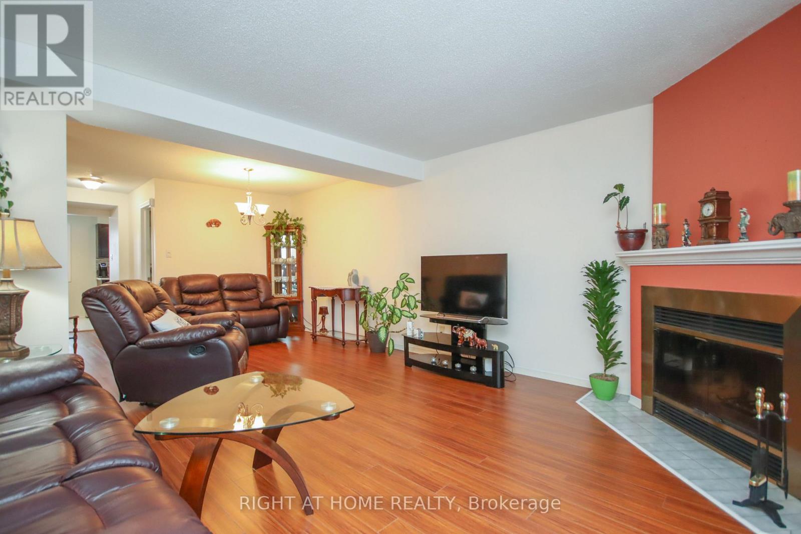 5986 Red Willow Drive, Ottawa, Ontario  K1C 7H9 - Photo 6 - X13073322