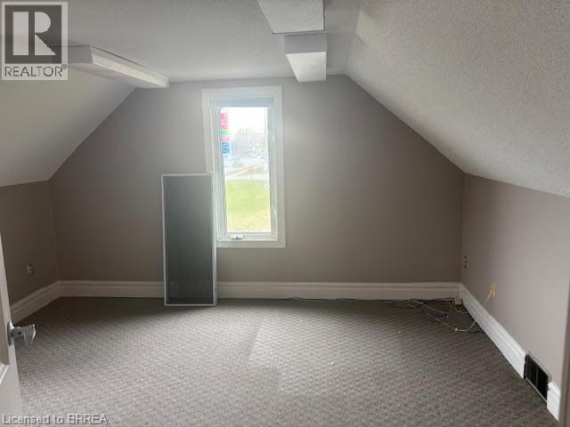 224 King George Road, Brantford, Ontario  N3R 5L4 - Photo 14 - 40826332