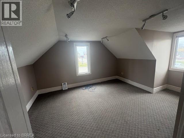 224 King George Road, Brantford, Ontario  N3R 5L4 - Photo 16 - 40826332