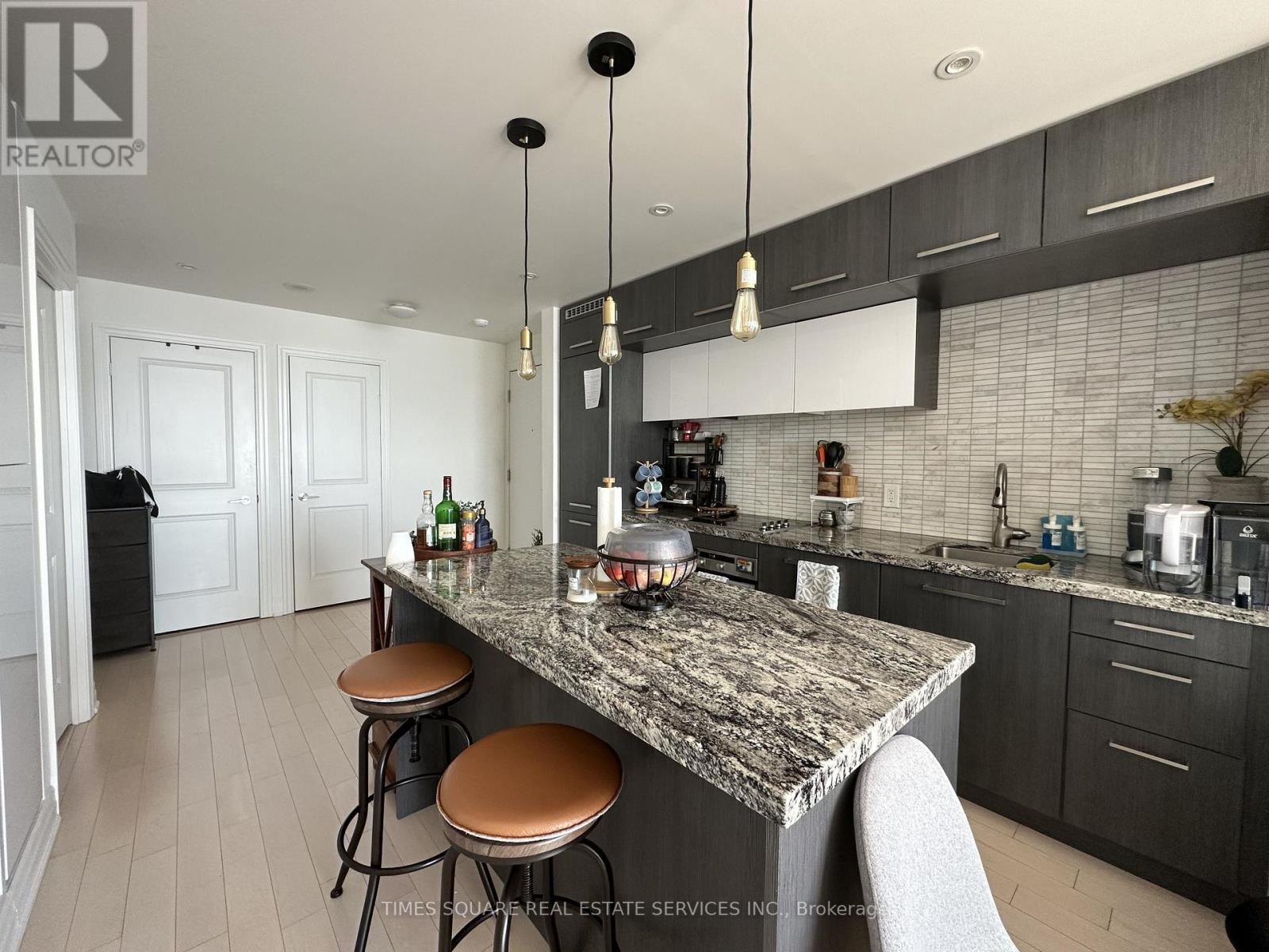 4511 - 8 The Esplanade, Toronto (Waterfront Communities), Ontario  M5E 0A6 - Photo 3 - C13073346