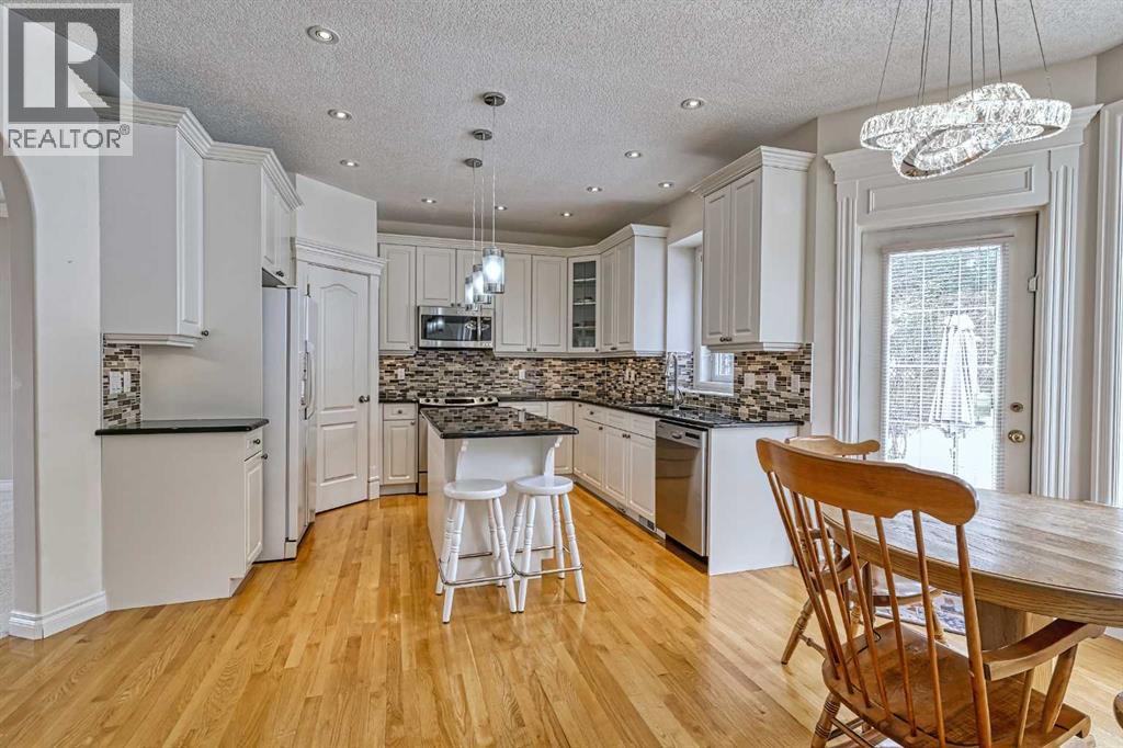 253 Patterson Boulevard SW, Calgary, Alberta  T3H 3J6 - Photo 17 - A2301955
