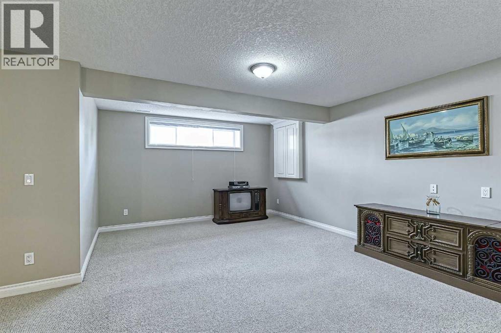 253 Patterson Boulevard SW, Calgary, Alberta  T3H 3J6 - Photo 38 - A2301955