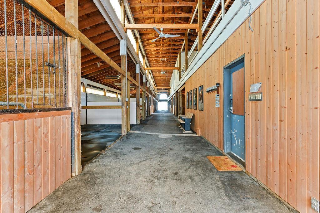 213 240 Street, Langley, British Columbia  V2Z 2X5 - Photo 37 - R3118623