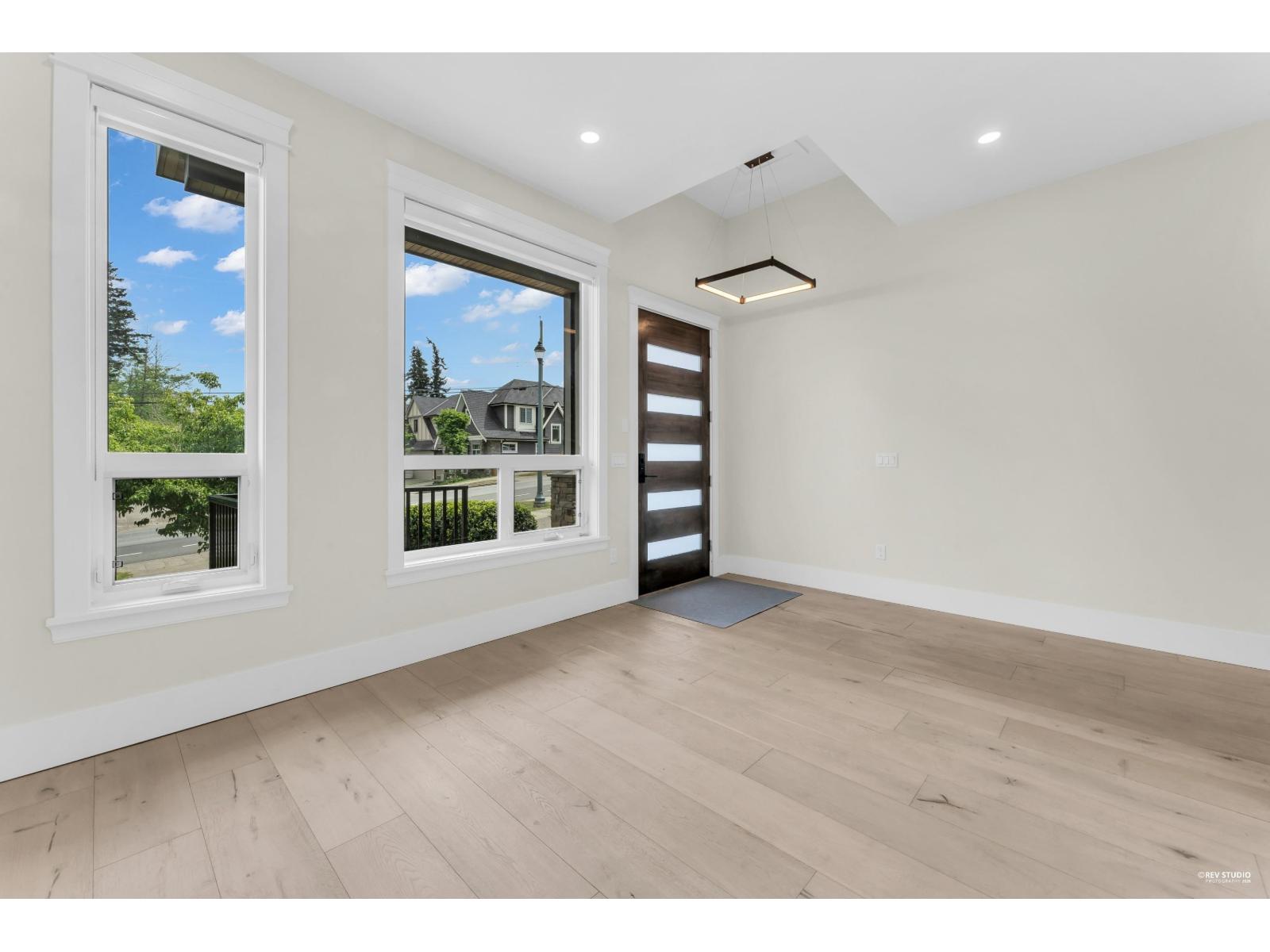 2751 164 Street, Surrey, British Columbia  V3Z 0E2 - Photo 3 - R3117337