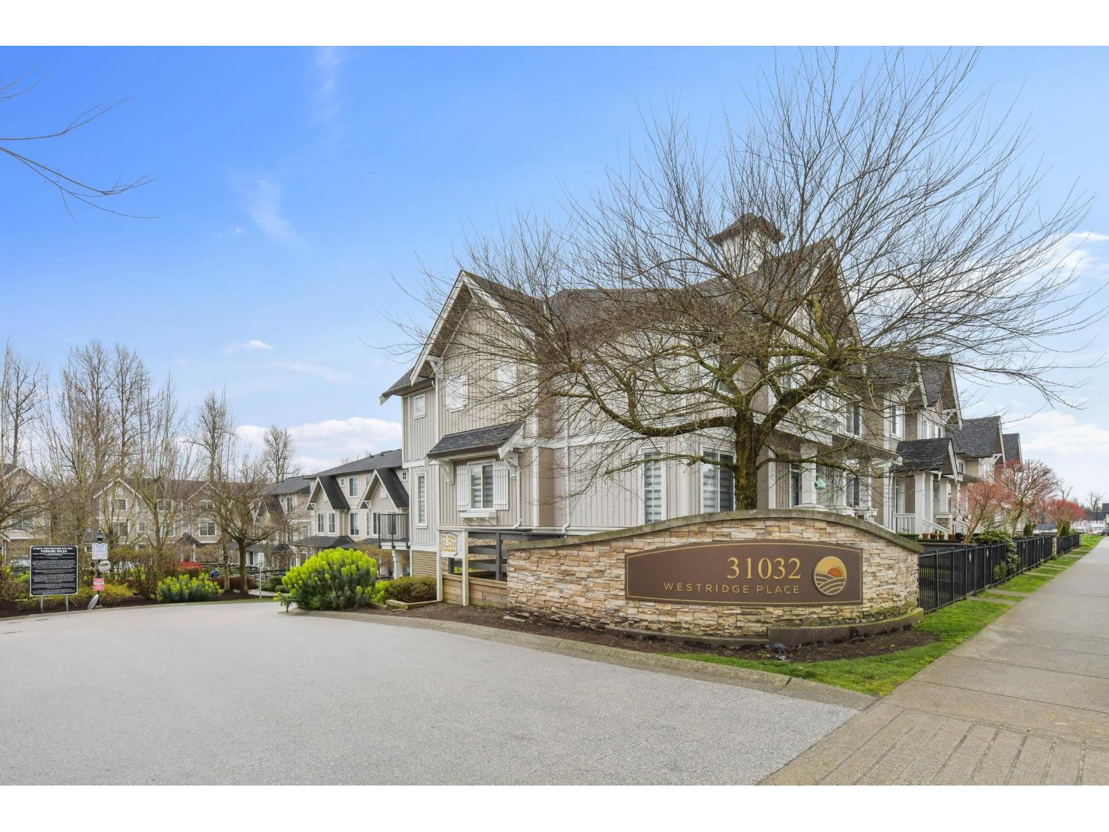 42 31032 Westridge Place, Abbotsford, British Columbia  V2T 0C6 - Photo 1 - R3117855