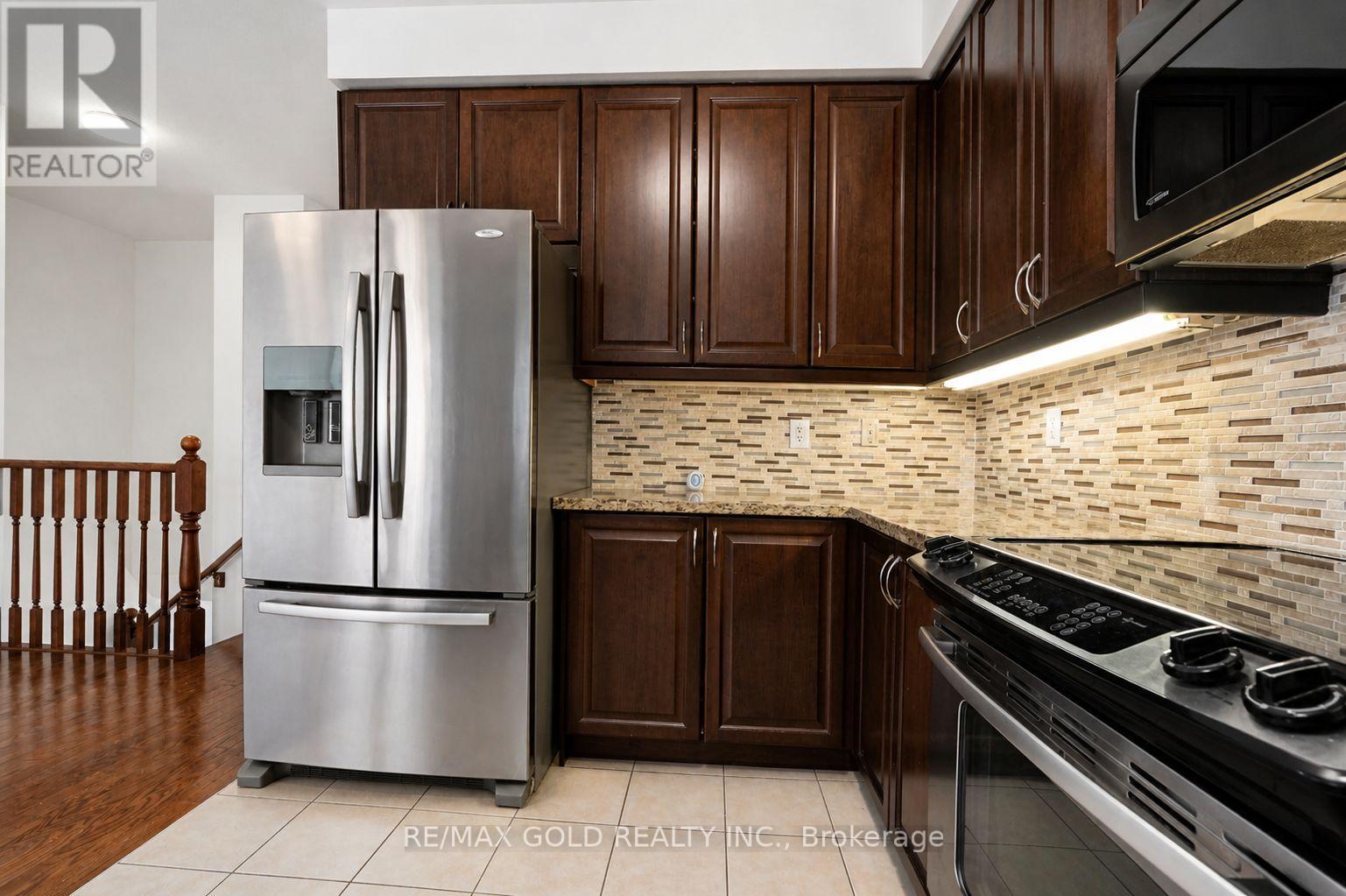 2032 Lakeshore Road W, Mississauga, Ontario  L5J 1J8 - Photo 16 - W13054302