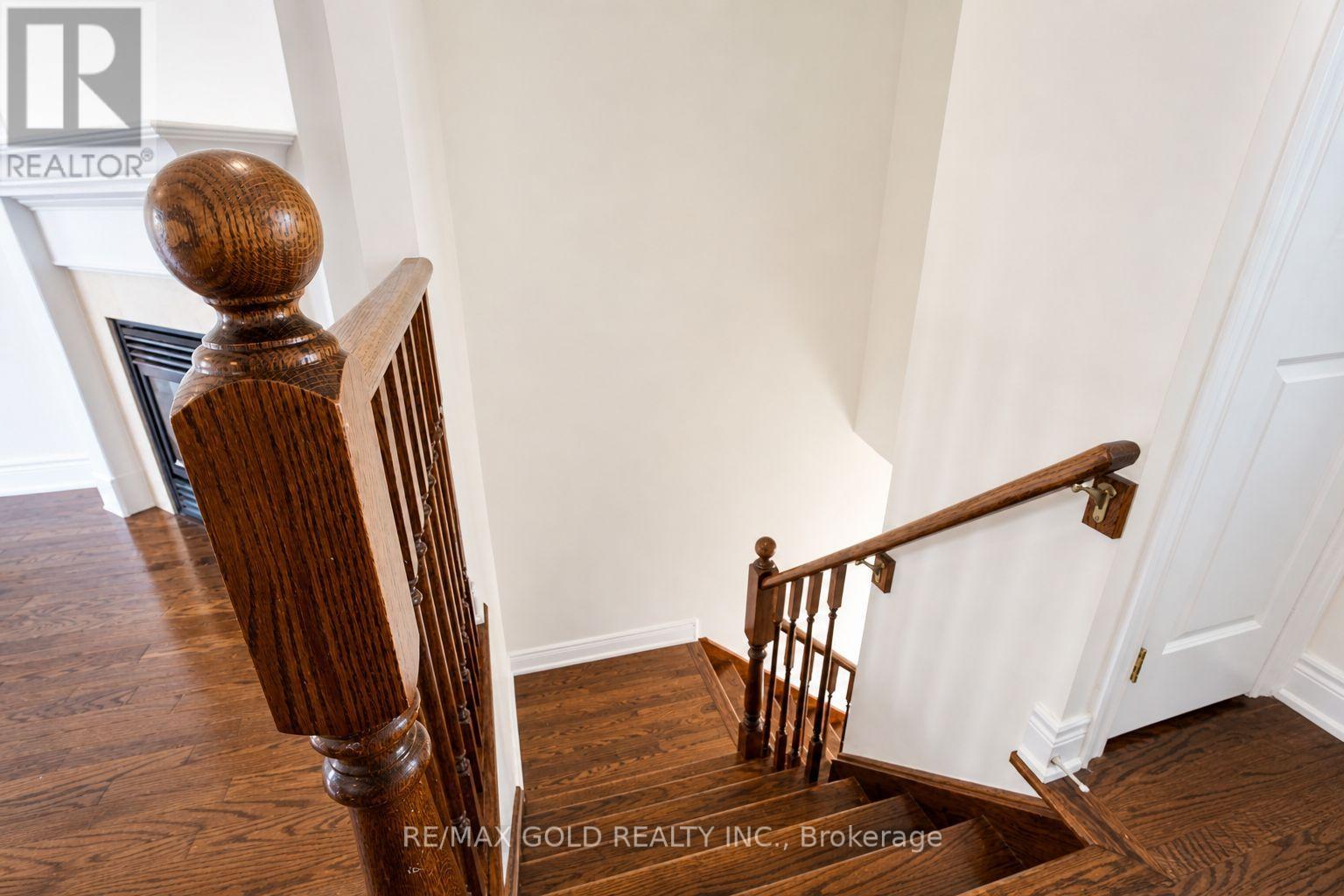 2032 Lakeshore Road W, Mississauga, Ontario  L5J 1J8 - Photo 20 - W13054302