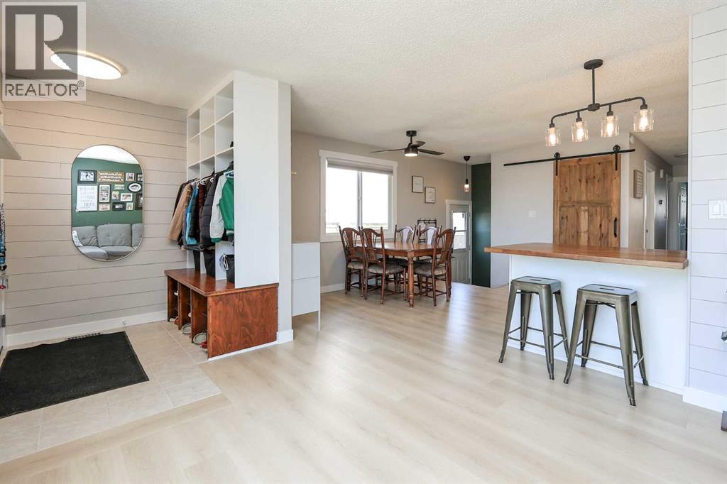 251 Overdown Drive, Red Deer, Alberta  T4P 1W7 - Photo 4 - A2307183