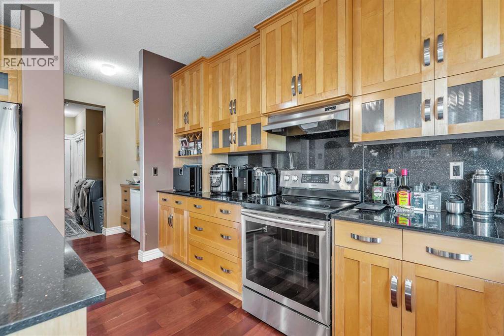 69, 39 Strathlea Common SW, Calgary, Alberta  T3H 5P8 - Photo 15 - A2307253