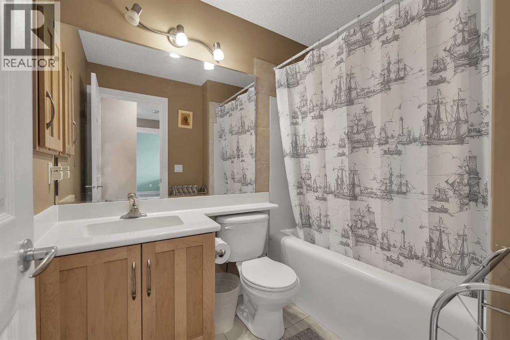 69, 39 Strathlea Common SW, Calgary, Alberta  T3H 5P8 - Photo 31 - A2307253