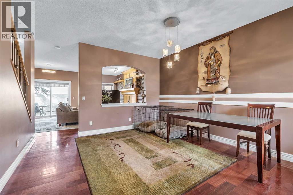 69, 39 Strathlea Common SW, Calgary, Alberta  T3H 5P8 - Photo 5 - A2307253