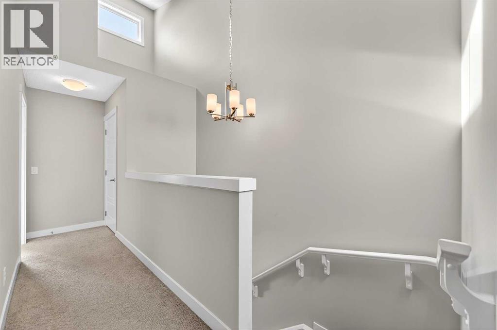 30 Sage Bluff Gate NW, Calgary, Alberta  T3R 0Y9 - Photo 17 - A2286353