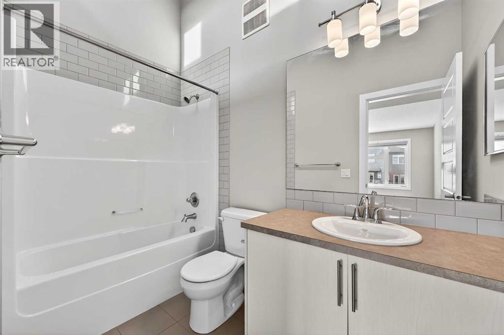 30 Sage Bluff Gate NW, Calgary, Alberta  T3R 0Y9 - Photo 21 - A2286353